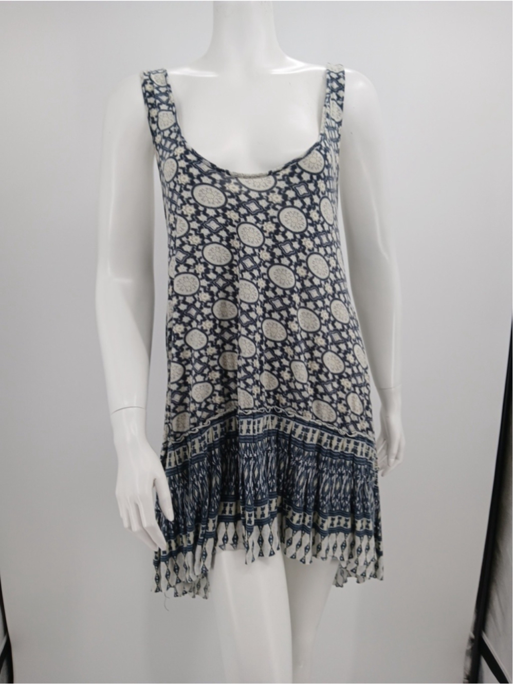 Free People One Sleeveless Mandala Batik Ruffle Tunic Tank Size M
